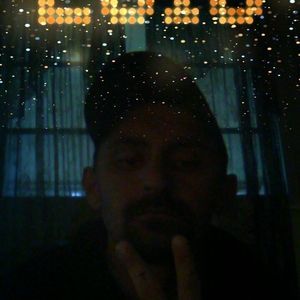 Meet your Posher, Larry